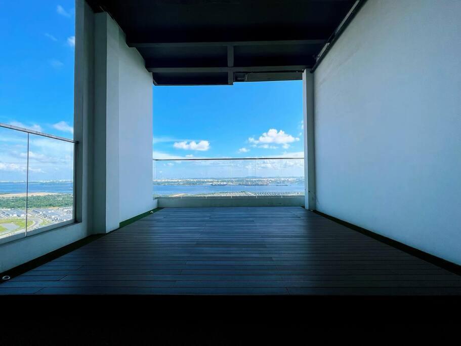 Apartment B1003 Haven Sea View Netflix100mbps By Masai