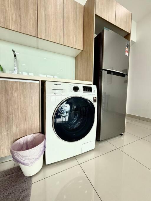 Apartment B1003 Haven Sea View Netflix100mbps By *