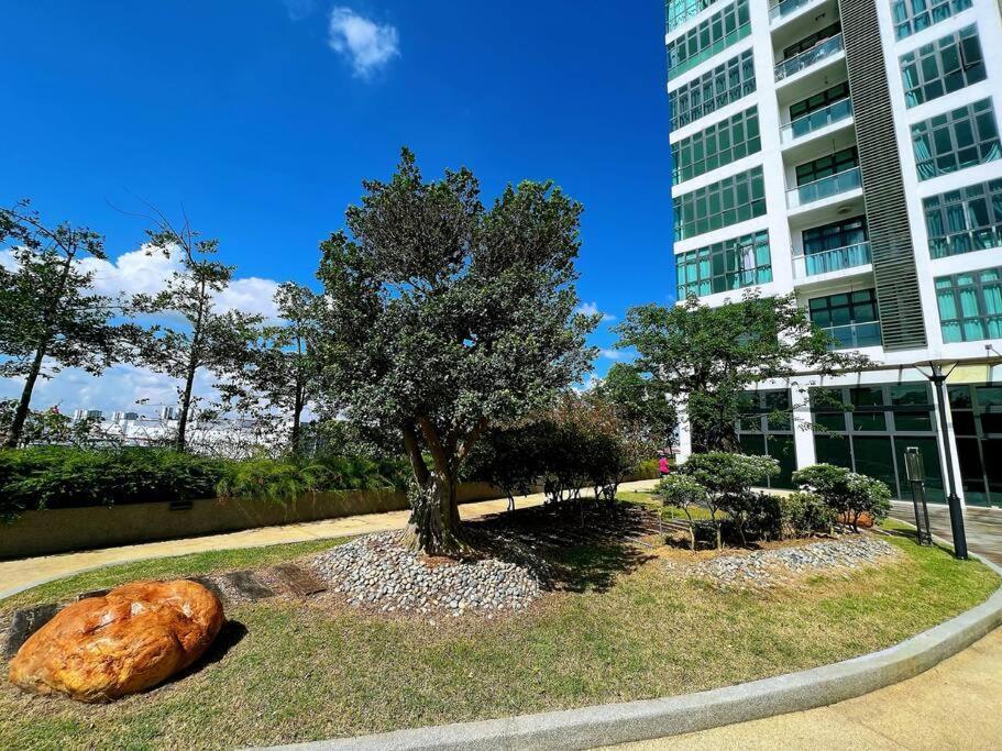 Apartment B1003 Haven Sea View Netflix100mbps By Masai