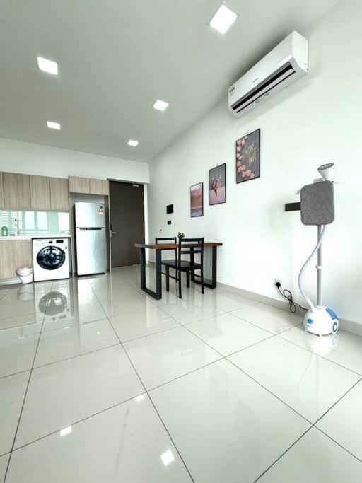 B1003 Haven Sea View Netflix100mbps By